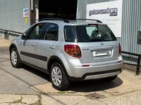 SUZUKI SX4