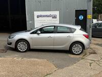 VAUXHALL ASTRA