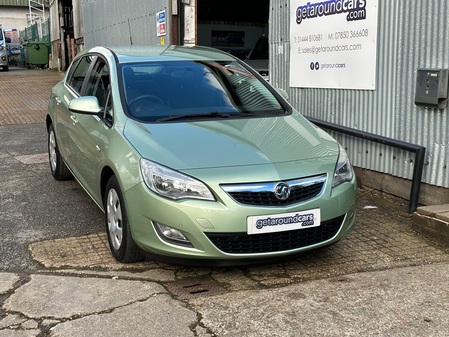 VAUXHALL